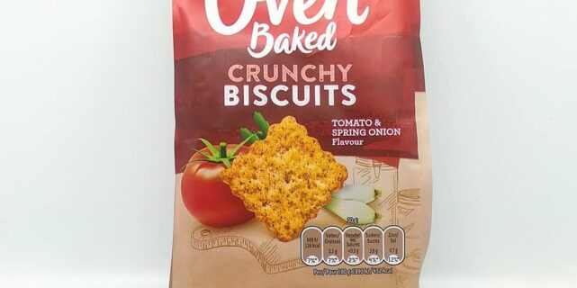 Lay’s Crunchy Biscuits Oven Baked – tomato spring onion