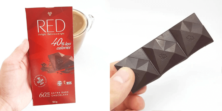 RED Extra Dark Chocolate – zawiera 60% kakao!